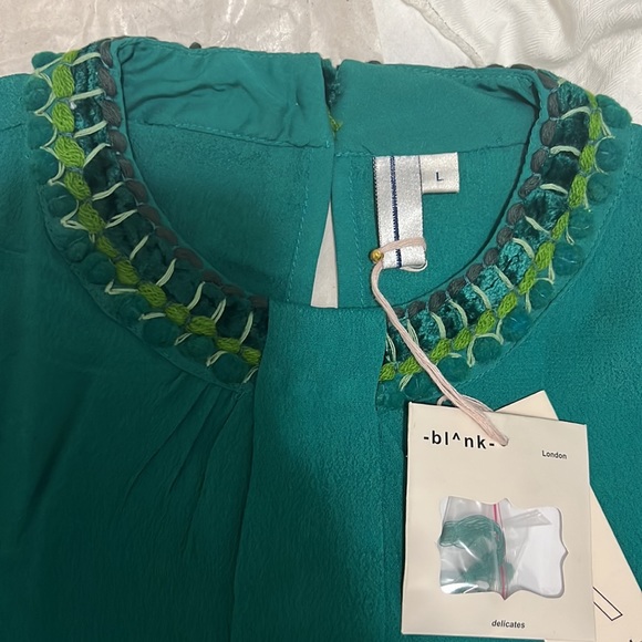 Anthropologie Daria Green Embroidered Blouse - Picture 7 of 7